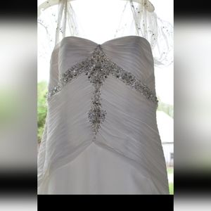 D'Amore size 12 wedding dress